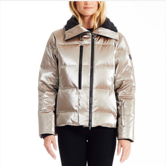 Tumi High Shine Bomber Champagne in Women’s size Large - Picture 4 of 16